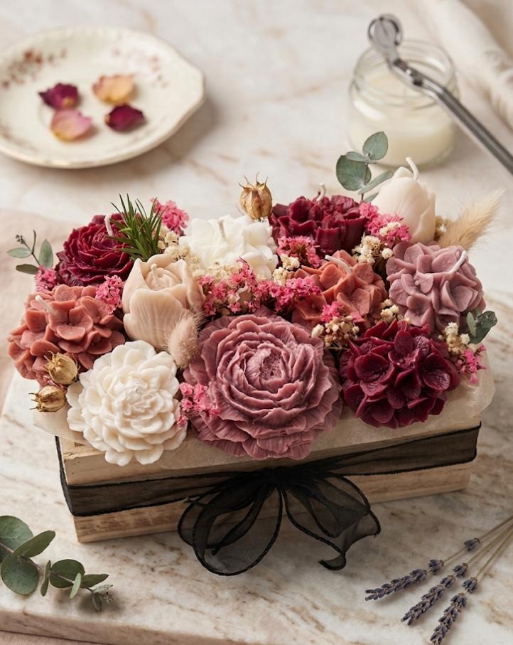 Luxe kaarsboeket in kist- Velvet