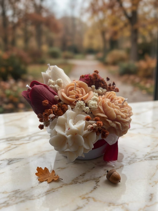 Klein bloemenboeket in wit blik – Roest oranje & Donkerrood