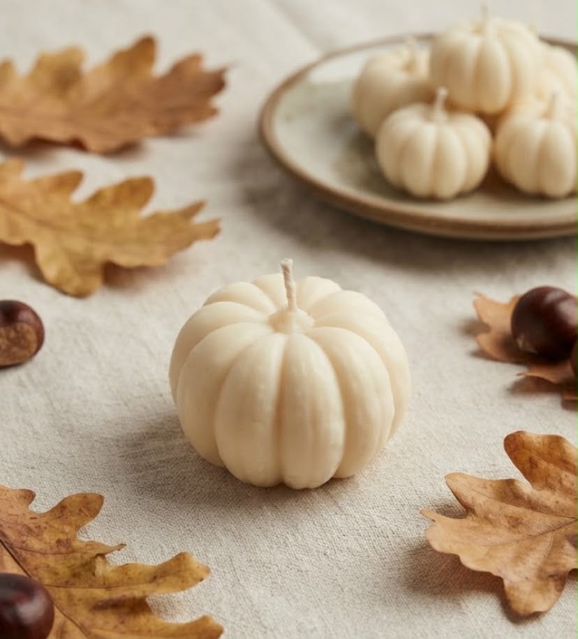 Mini Pompoen Kaarsen Herfst Decoratie – Handgemaakt Sojawas