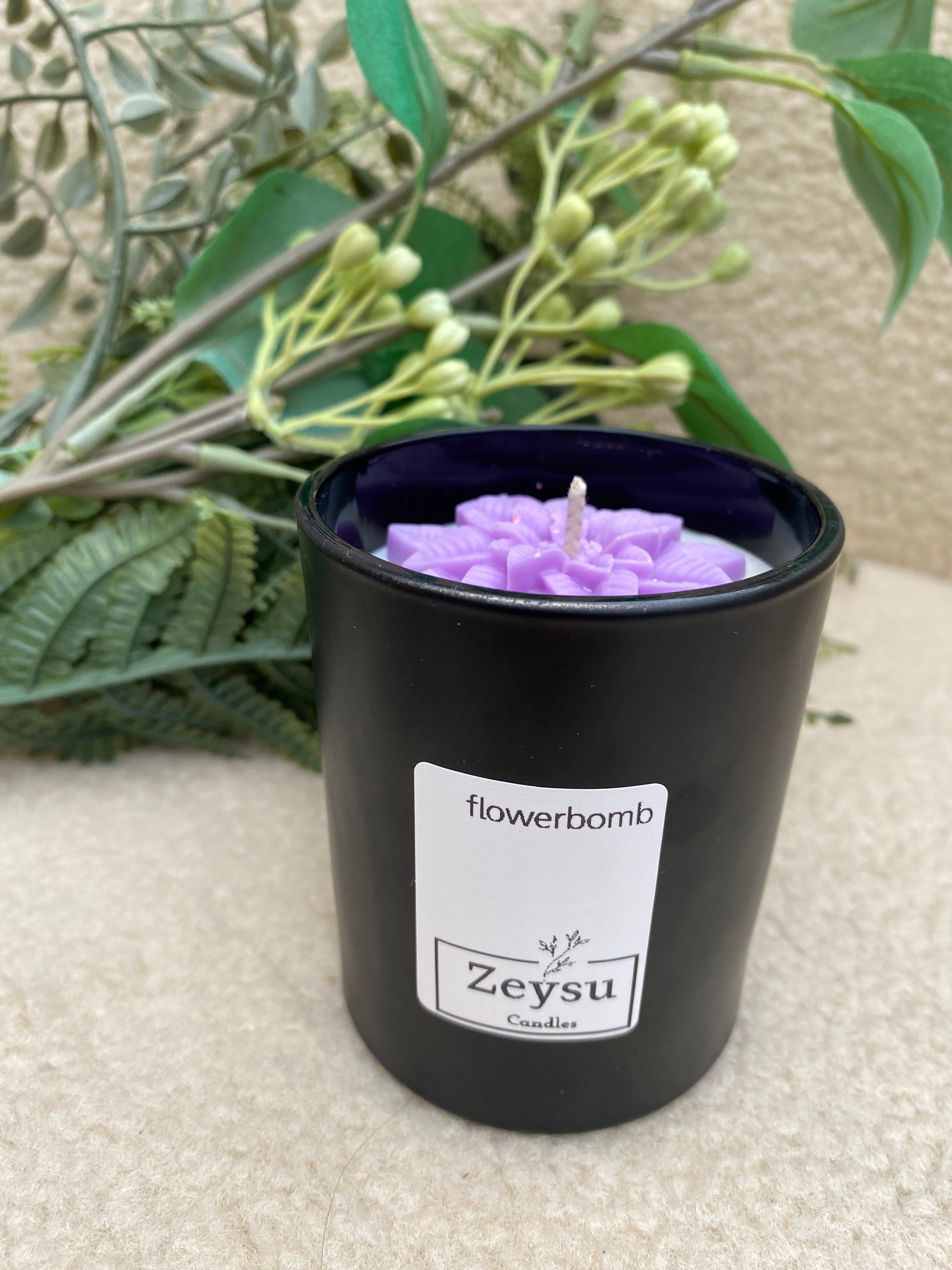 Geurkaars Flowerbomb